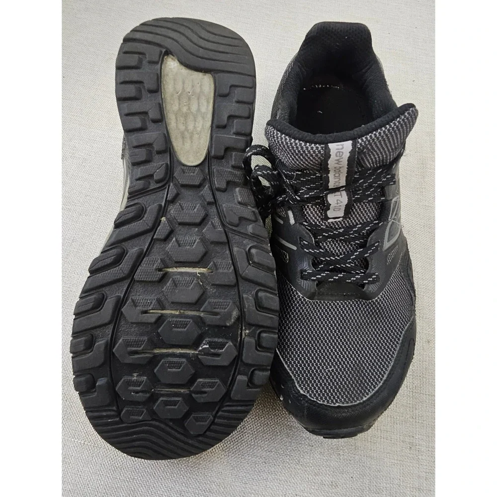New Balance 410 Trail Running Shoes Men 7.5 Women 9 Black Grey MT410CK8 Sneaker
